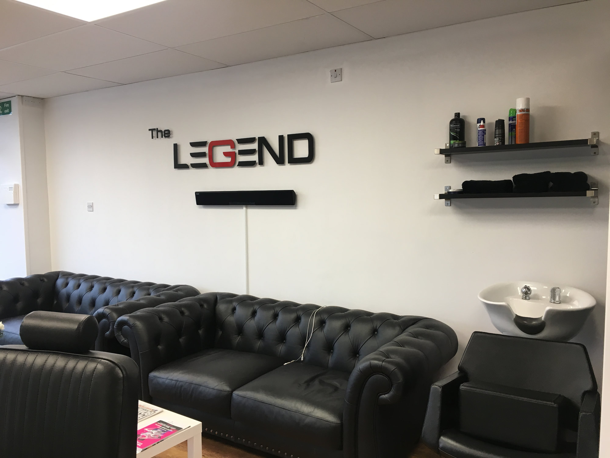 Welcome to the Legend Barbers